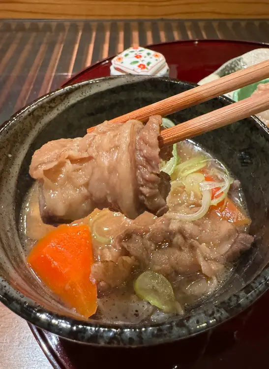 呑食歌川村 牛すじ箸上げ