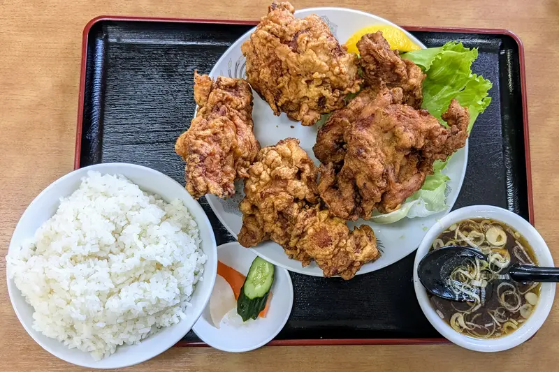 大進亭 から揚げ定食