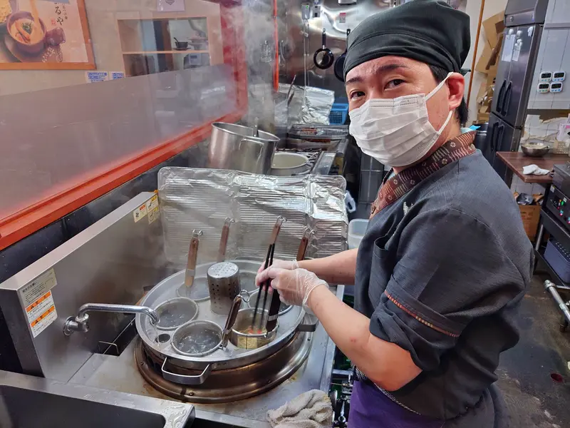 鶏白湯専門店つけ麺まるや_鶏白湯_調理