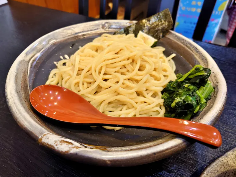 鶏白湯専門店つけ麺まるや_鶏白湯_極み！塩つけ麺_麺