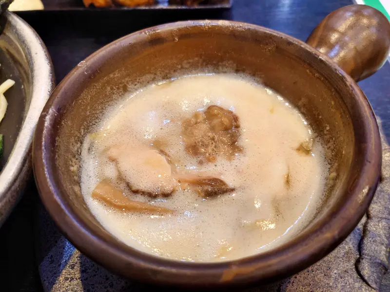 鶏白湯専門店つけ麺まるや_鶏白湯_極み！塩つけ麺_スープ