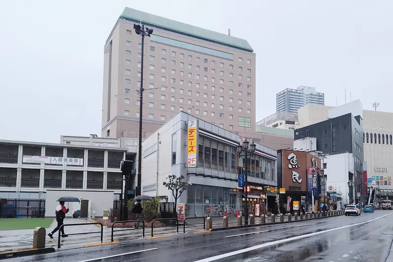 セブンイレブン旭町店_東放射線アイロード沿い