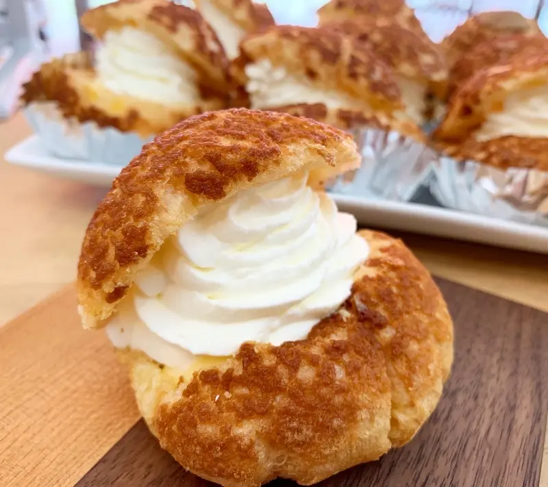 ハチウェルラボカフェ_シュークリーム