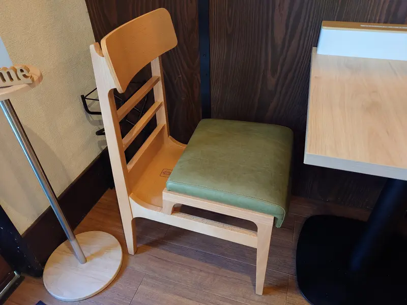 CURRY LOUNGE ハーフ&ハーフ_店内