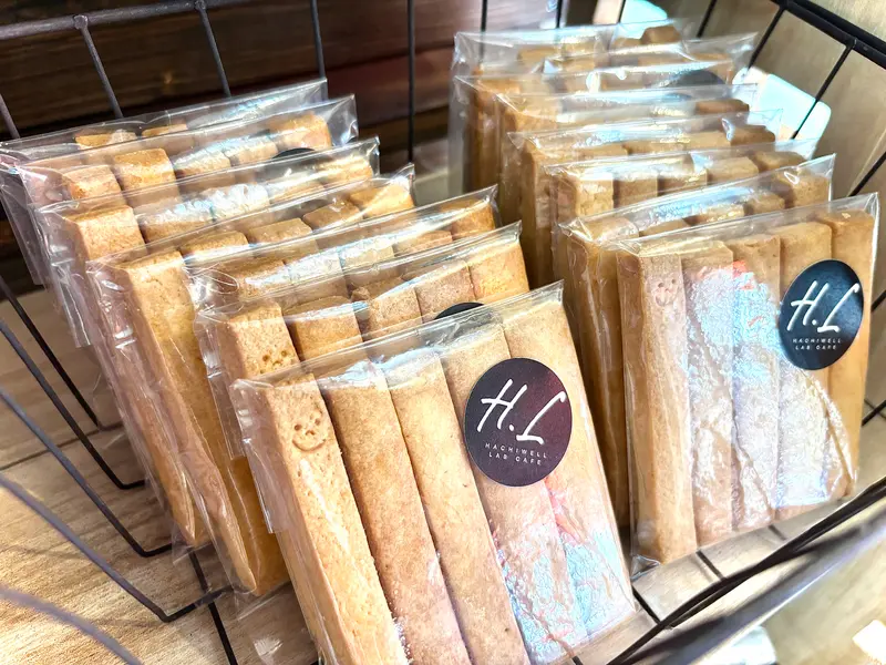 ハチウェルラボカフェ_焼菓子