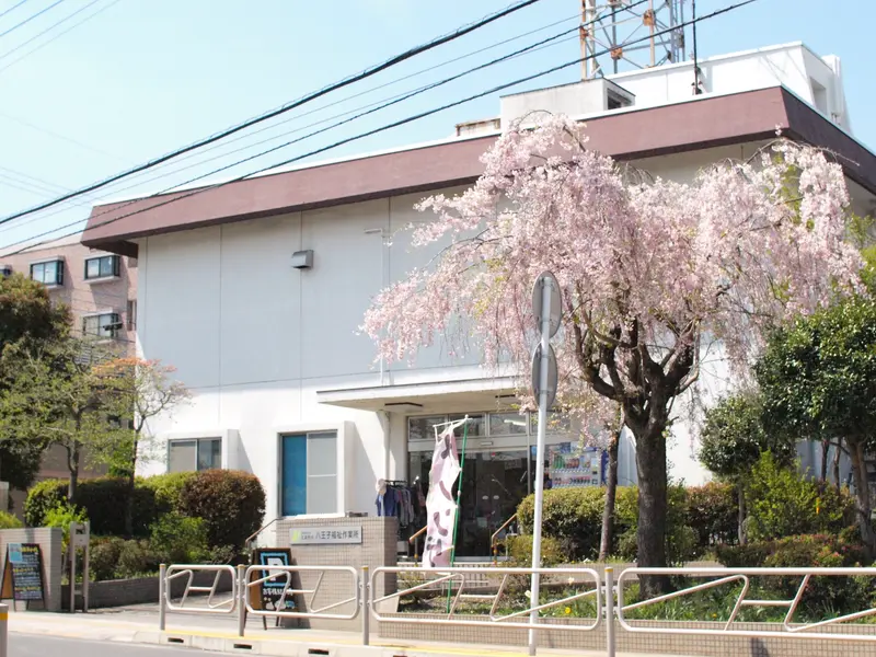 ハチウェルラボカフェ_台町