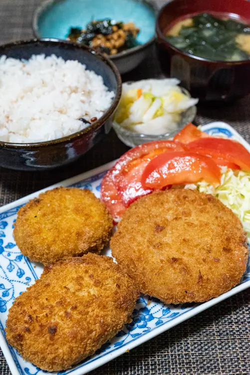 コロちゃんコロッケ_定食