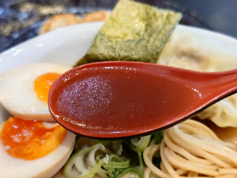 らぁ麺井上商店_特製鶏清湯醤油らぁ麺