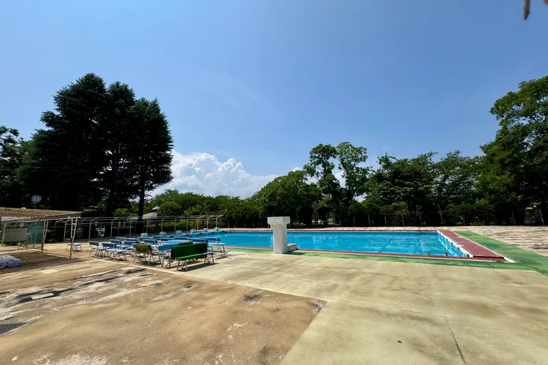 陵南プール