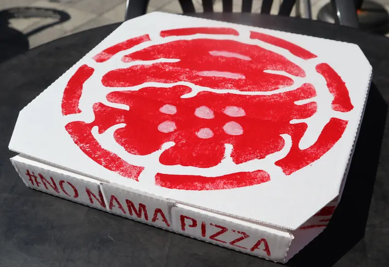#NO NAME PIZZA 八王子駅前店 ホールピザ・テイクアウト箱