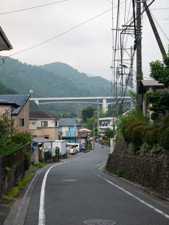 景信山_旧甲州街道