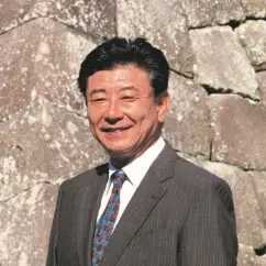 北条氏照フェス_講演会で小田原城合戦について解説する、小田原城天守閣館長の諏訪間順氏