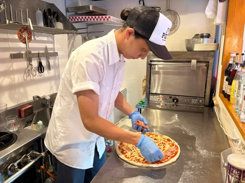 #NO NAME PIZZA 八王子駅前店 ピザを作るところ