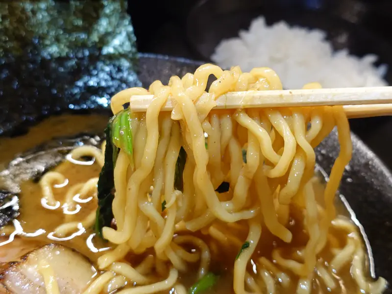 家系ラーメン竜_ラーメン