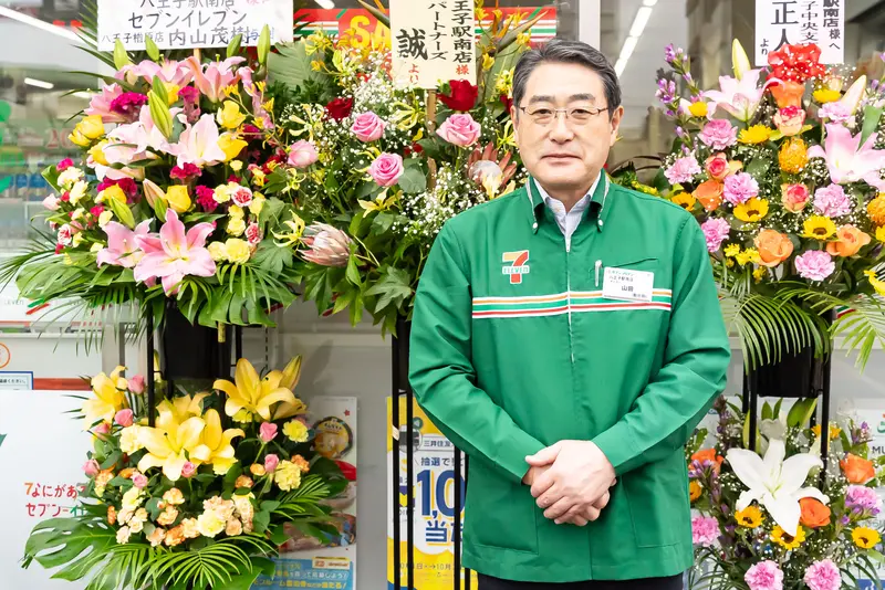 オーナー山田さんの接客風景