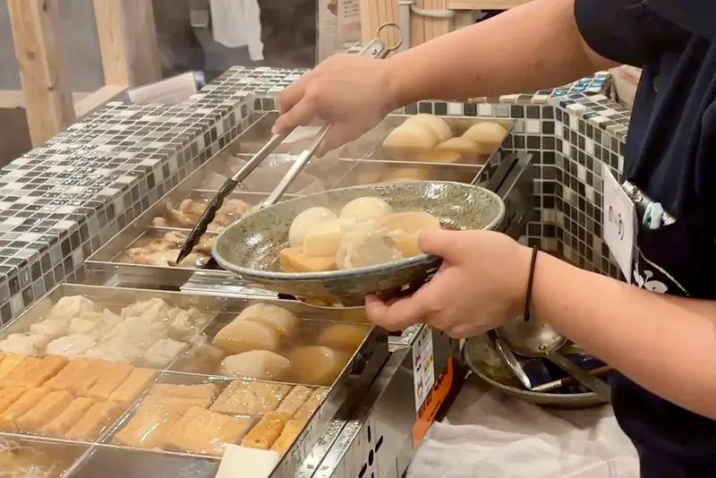 呼炉凪来八王子店_お替りの様子