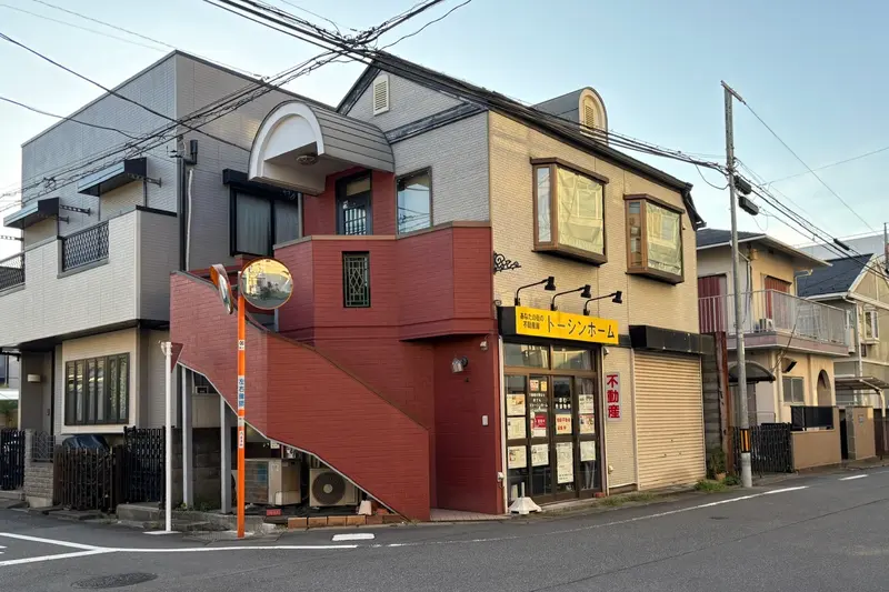 図書喫茶エンデプレオープン_店舗外観