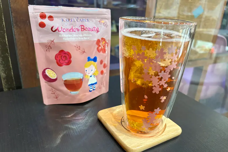 ハンドメイドカフェSAKU_ワンダービューティーティーソーダ