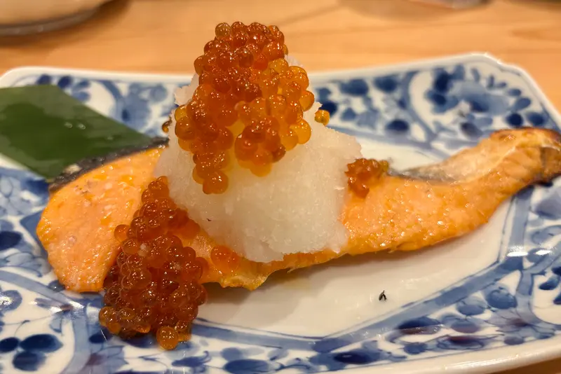 呼炉凪来八王子店_銀鮭のいくらおろしがけ