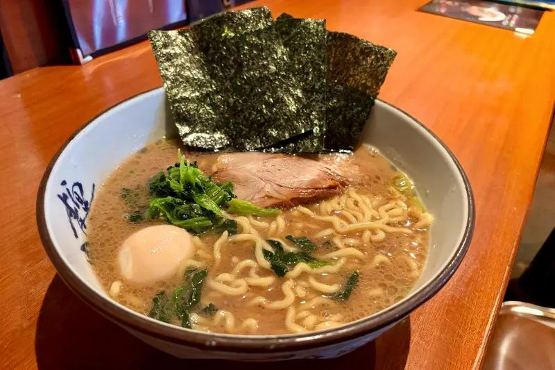 横濱家閉店_店舗内観