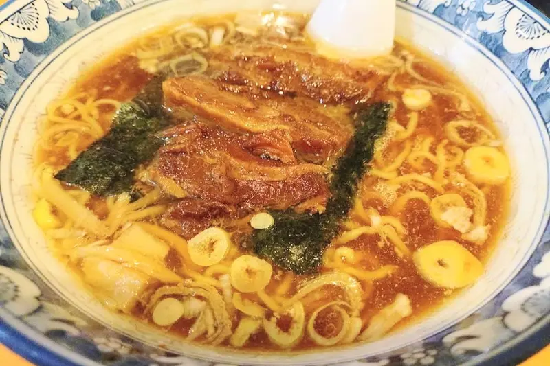 「らーめんいち」の人気メニュー「角煮ラーメン」