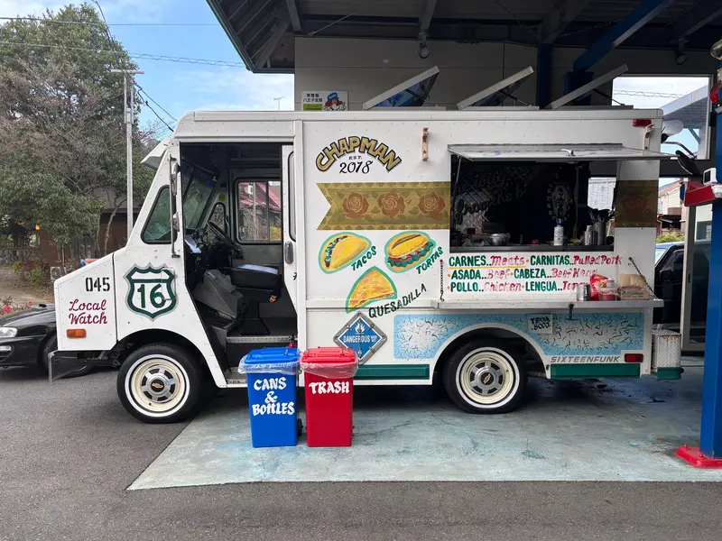 HOMETOWNGROCERIES_キッチンカー