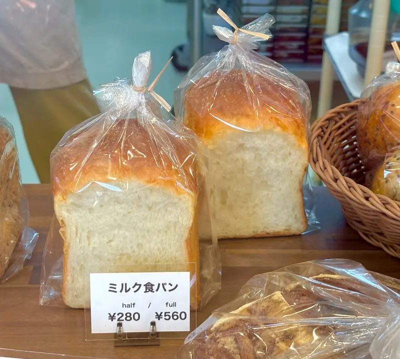 イイダベーカリー_店内