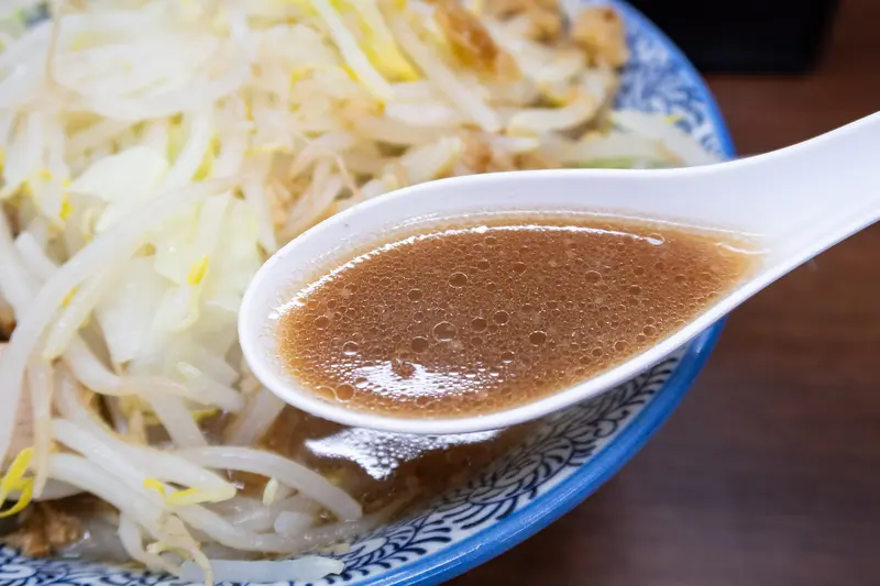 ラーメン田田 スープ