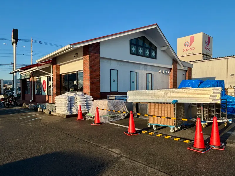 オリーブの丘八王子楢原店リニューアル_駐車場