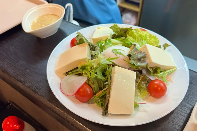 じゃじゃ旨サラダ