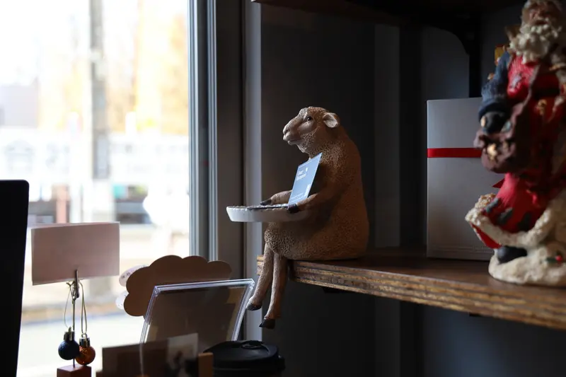 お店のアイコン的ひつじ