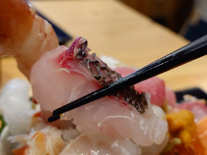 八王子水産だｮ！全員集合！_大将おまかせ丼