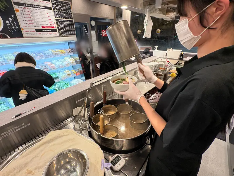 七宝麻辣湯八王子店_調理風景