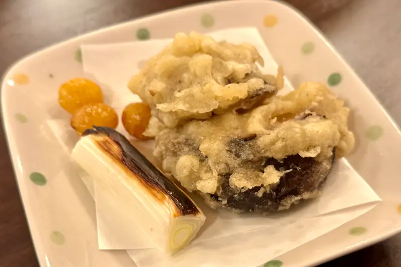 銀杏の素揚げと椎茸の天ぷら