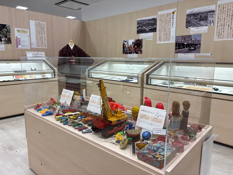 はちはく　展示風景