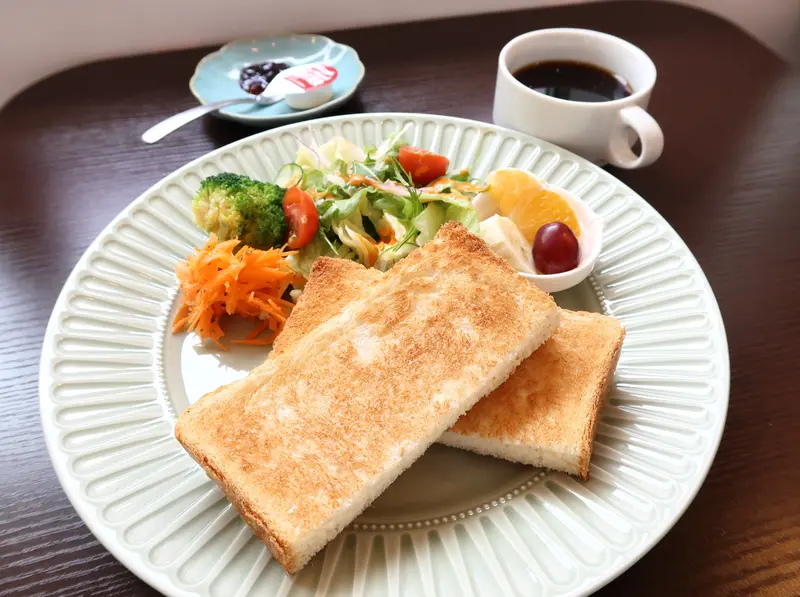 コーヒーアドベンチャー_モーニングプレート