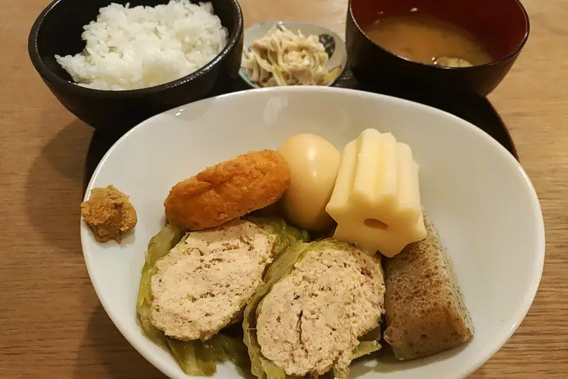 日曜限定！関西風おでんが味わえる『おでん処酔彩』がランチ営業開始