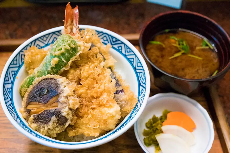 天安(てんやす)!!八王子で美味い天ぷらを食べるならここ!?