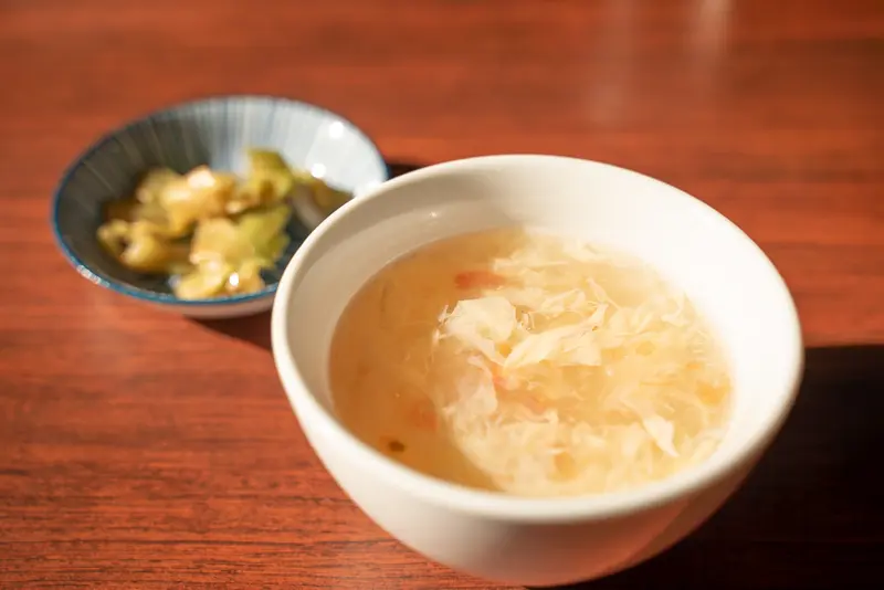 中華飯店 百嘉園 ランチ定食メニュー スープ ザーサイ
