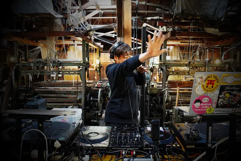 DJ Hi写真
