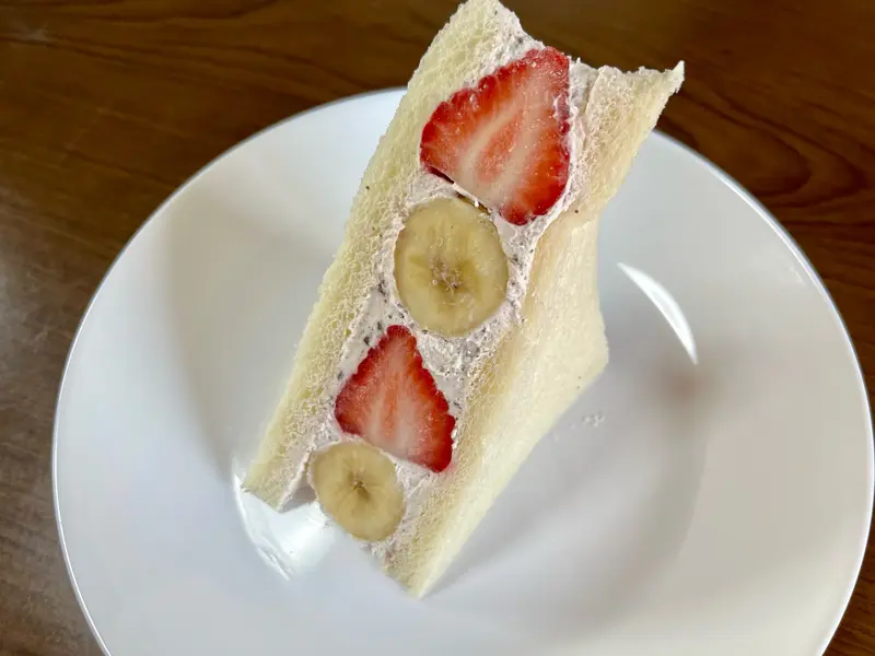 纏フルーツサンド