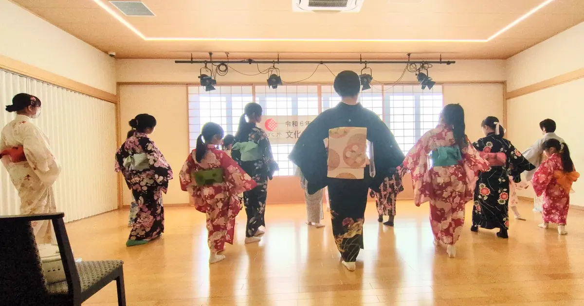 日本の伝統美！花柳菊小太郎先生に習う『伝統文化こども日本舞踊教室