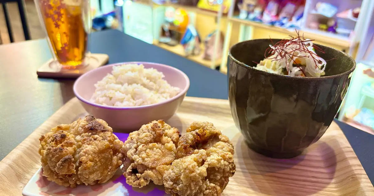 八王子・中野上町の交流カフェ『ハンドメイドカフェSAKU』 作品と