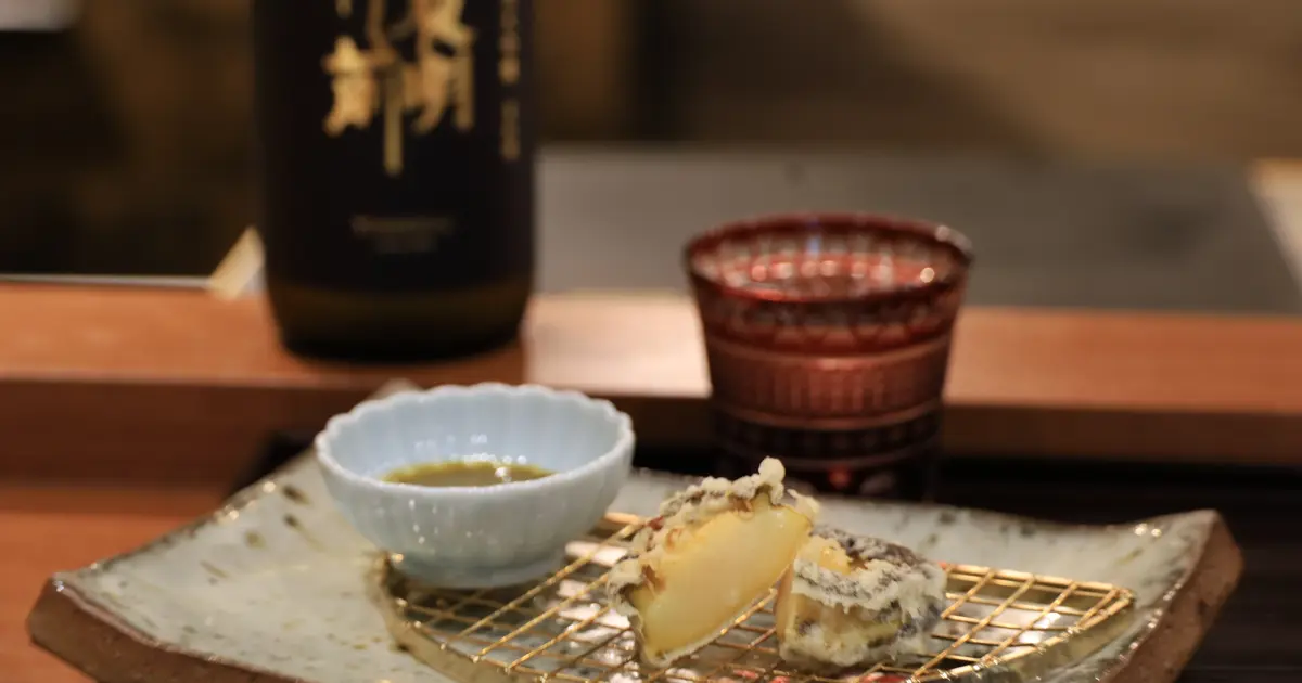 サクッ、ふわっ、じんわり。心ほどける天ぷらと日本酒のペアリングを