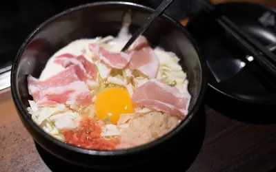 粉や八王子店｜食べ放題のお好み焼きランチが平日980円っ!?