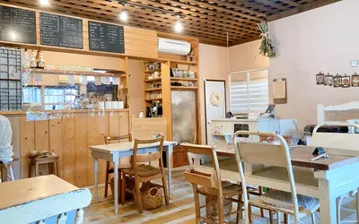 Ouchi Cafe (オウチカフェ)