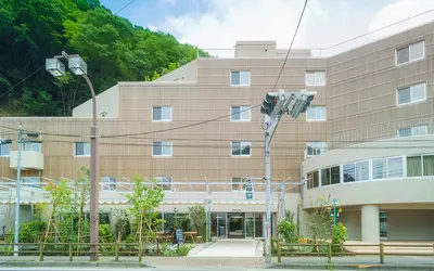 タカオネ