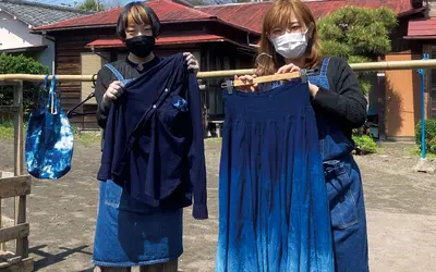 着古した服がオシャレによみがえる！『野口染物店』で藍染体験やってみた！