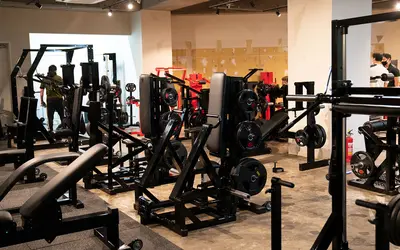 リアル筋力ジム SHINY