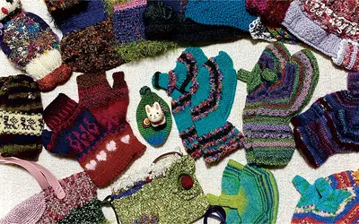 【1/20】桑都テラスにて出店！ヨーロッパの輸入毛糸の手編み小物『あみdeko倶楽部』